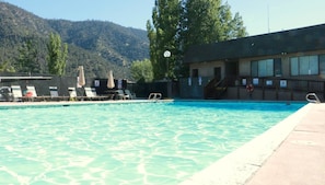 Außenpool (je nach Saison geöffnet)