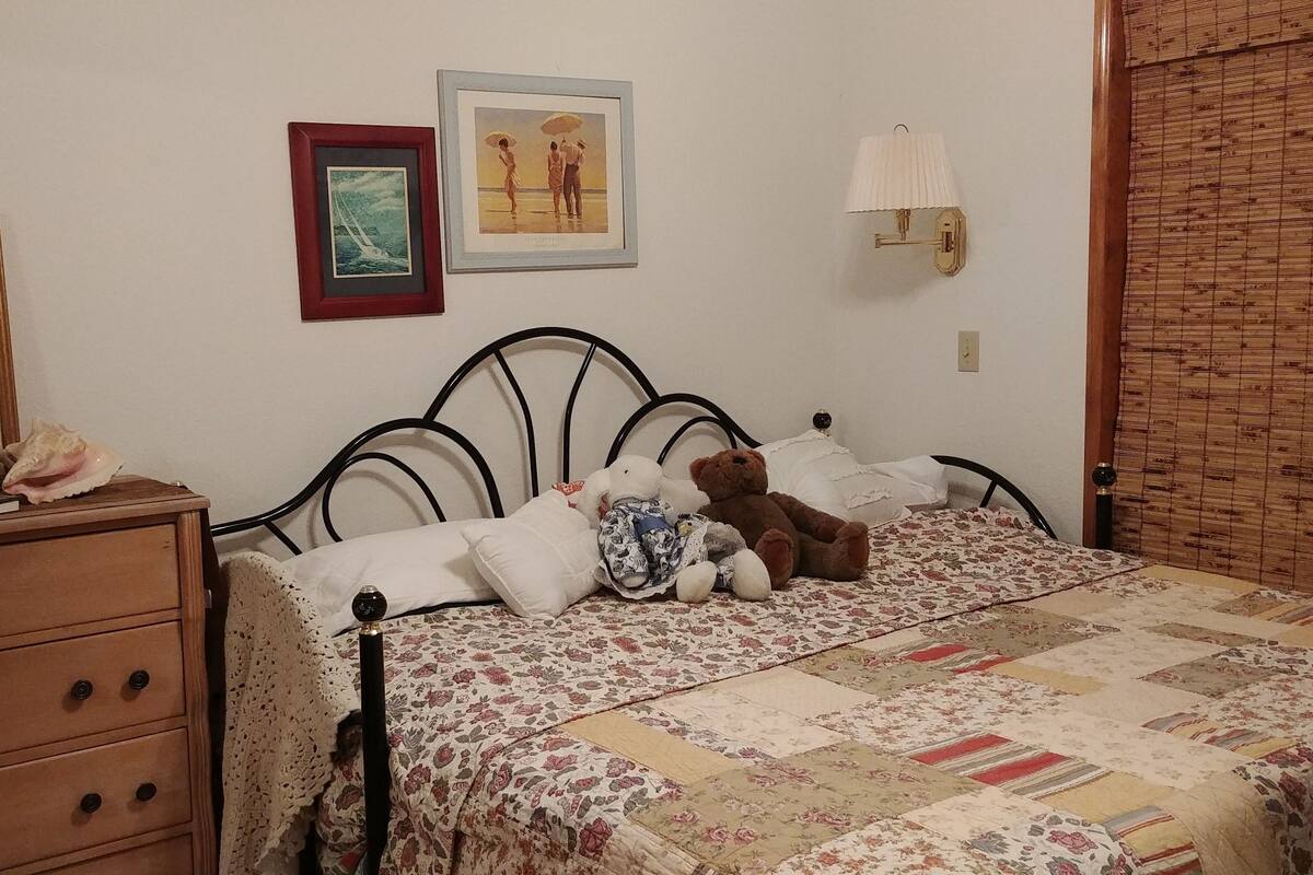 Deluxe-Doppel- oder -Zweibettzimmer, 1 Schlafzimmer | 1 Schlafzimmer, hochwertige Bettwaren, Schreibtisch