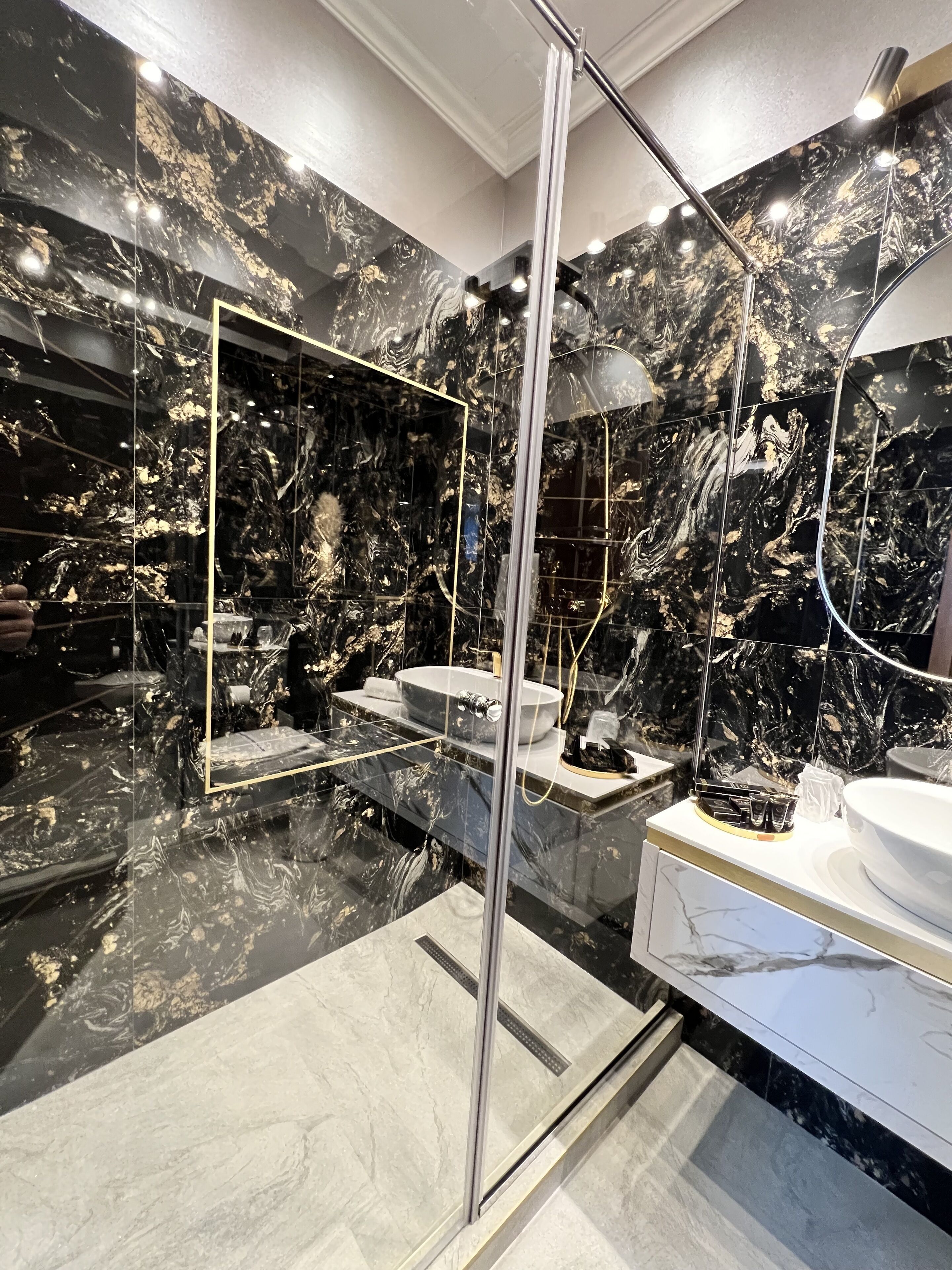 Foto - Hotel 5 Continents