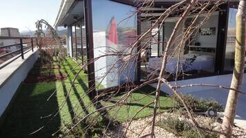 Superior Penthouse Apartment | Terraza o patio