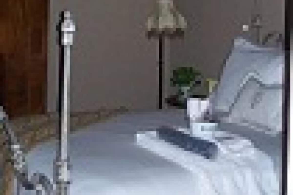 Kahden hengen standard-huone, kylpyhuone makuuhuoneen yhteydessä (Garden Room)