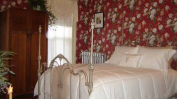 Kahden hengen standard-huone, jaettu kylpyhuone (American Beauty)