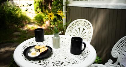 Black Walnut Bed and Breakfast