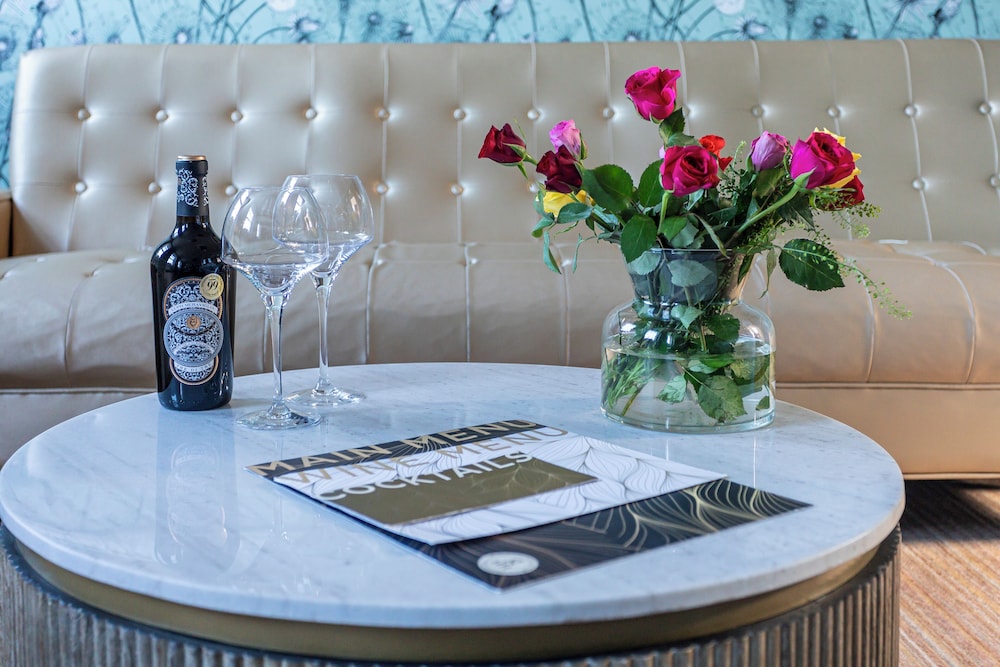 Georgian House Hotel by null