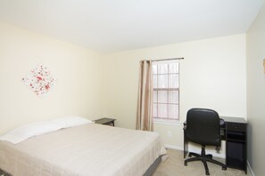 Room - City's Escape Too (Medford)
