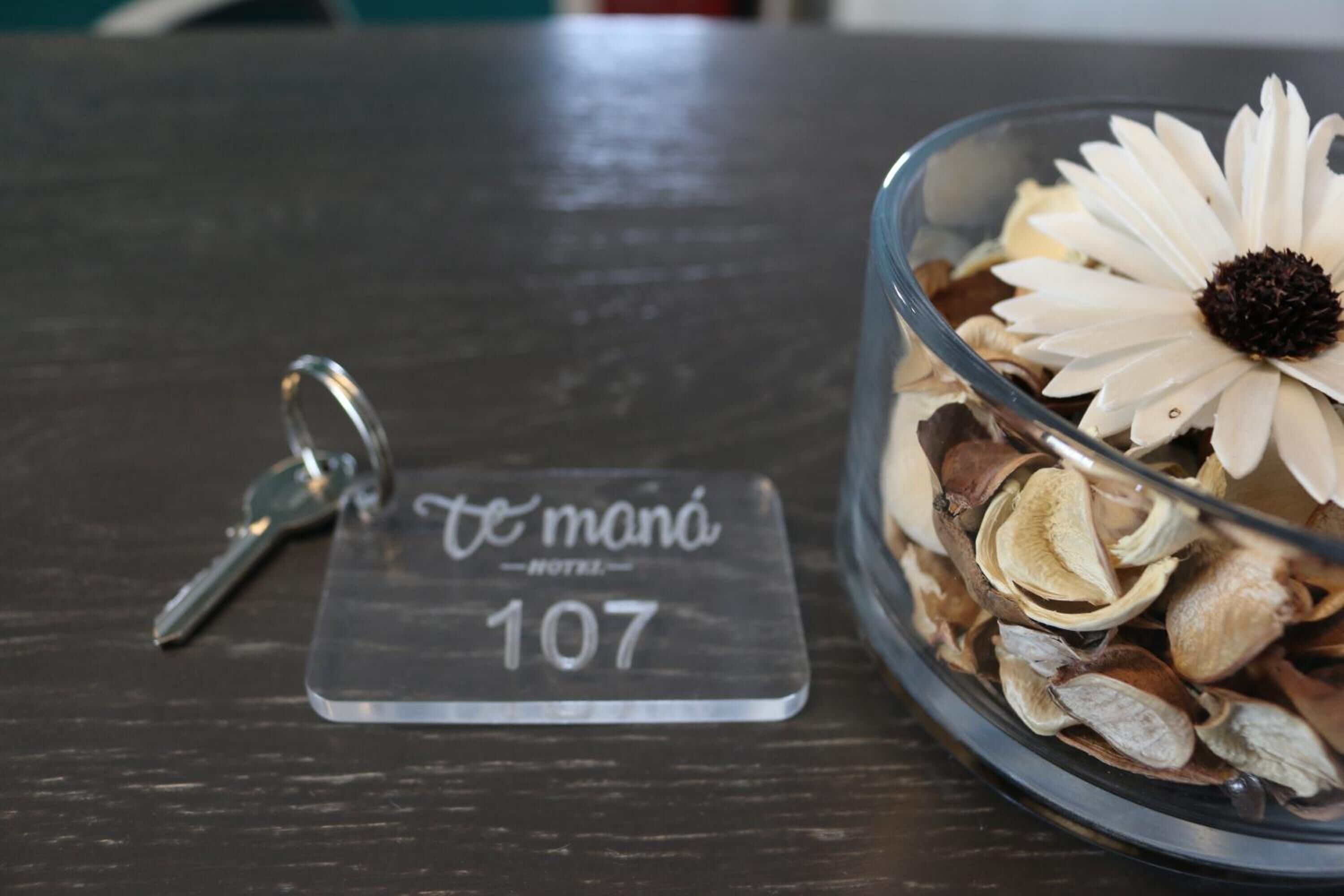 breakfast, lunch, dinner served; mediterranean cuisine