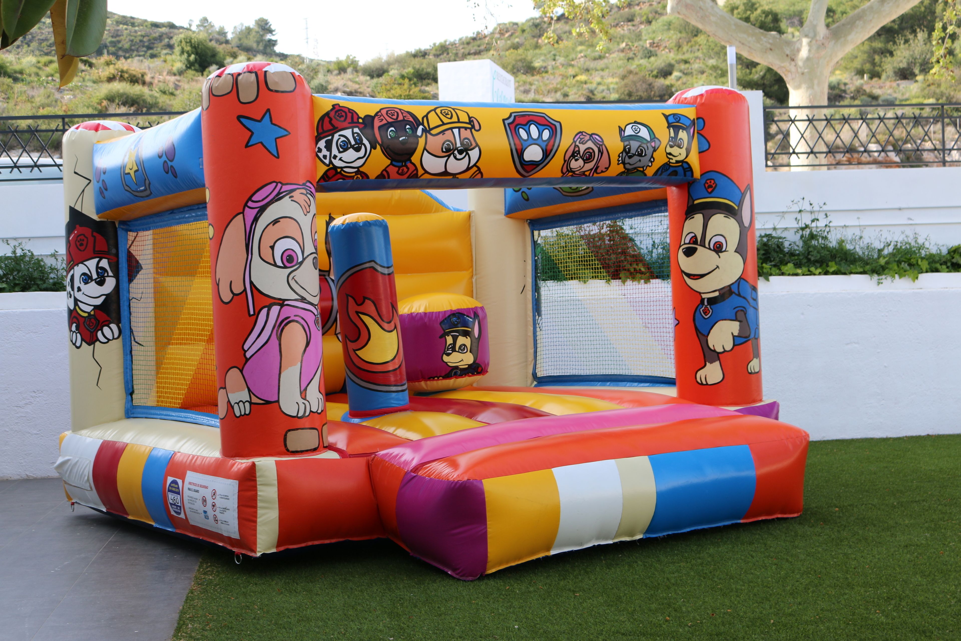 children’s play area – outdoor