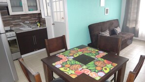 Standard-Apartment, 2 Schlafzimmer | Wohnzimmer | Smart-TV, Netflix