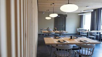 Daily buffet breakfast (EUR 14.5 per person)