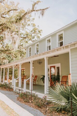Property entrance - The Roost Ocean Springs (Ocean Springs)