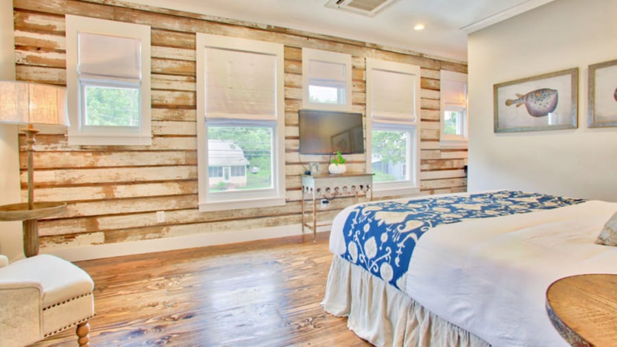 海泉市住宿酒店