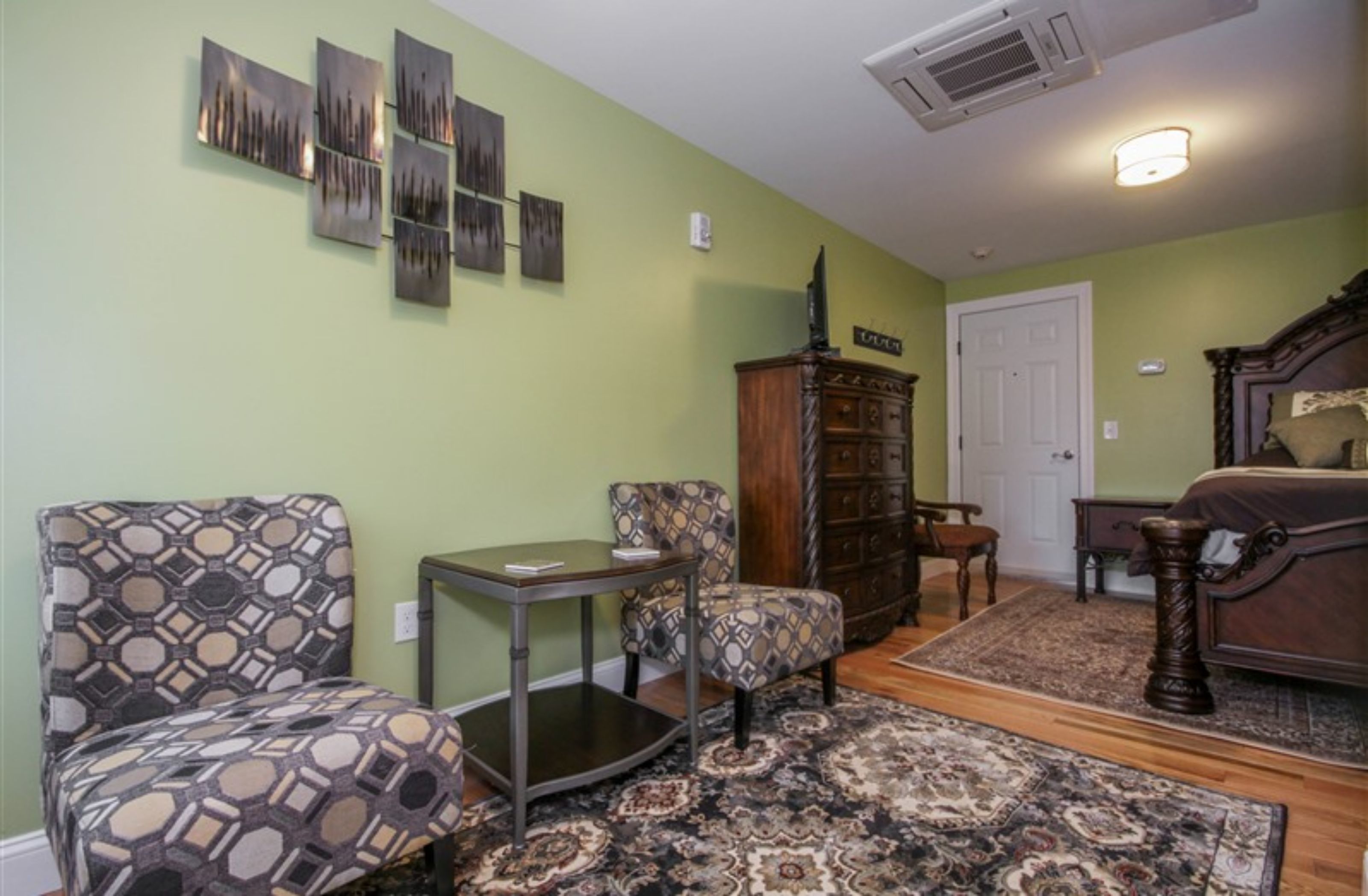 room, private bathroom (room #1) | living area | tv