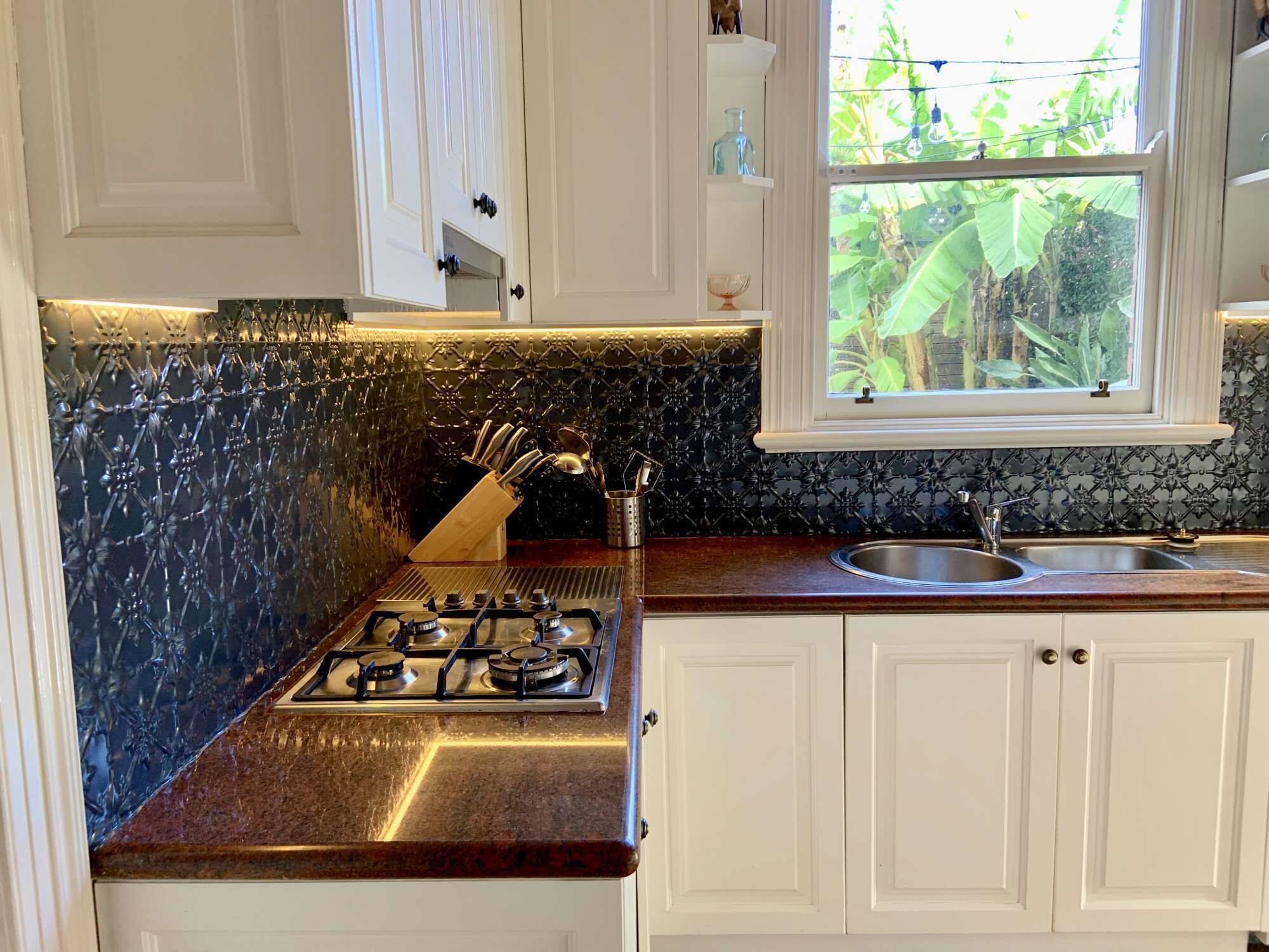 94 Highett - Luxury Holiday House in the Inner City with COVID guarantee — image 20