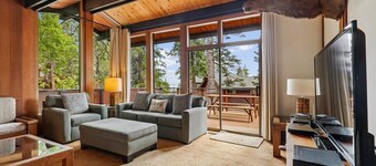 Parkin's Dollar Point Home