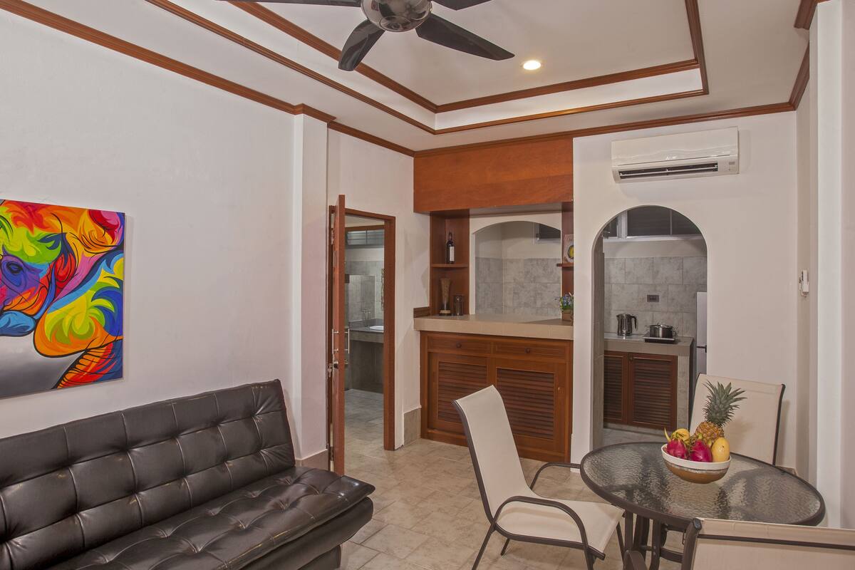 50-inch led tv with satellite channels, tv, netflix