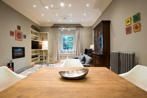 TV, fireplace, DVD player - Toast Lettings | Apartment 1 The Grove minutes walk from Durham City (Durham)