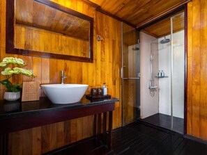 Ducha, cabezal de ducha tipo lluvia, artículos de tocador gratuitos