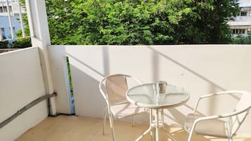 Twin Room, Shared Bathroom | Free WiFi