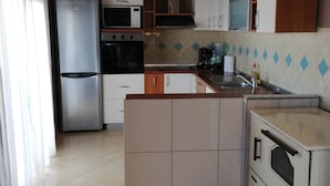 Family Apartment, 2 Bedrooms | Living area