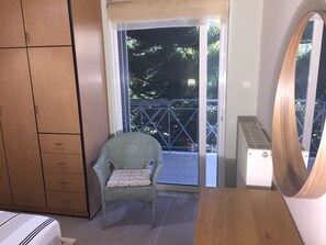 2 Schlafzimmer, Zimmersafe, Bügeleisen/Bügelbrett, kostenloses WLAN