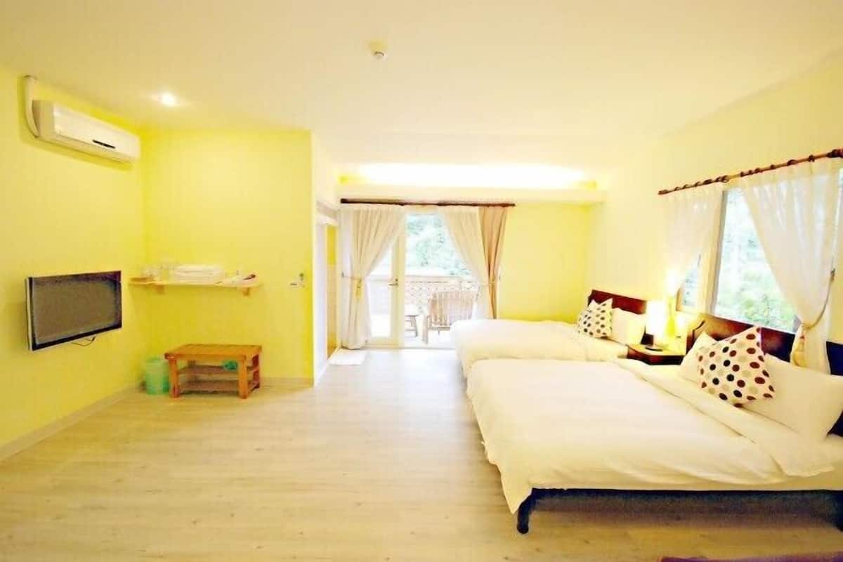 Desk, blackout curtains, rollaway beds, free WiFi