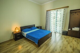 Classic Triple Room, Valley View