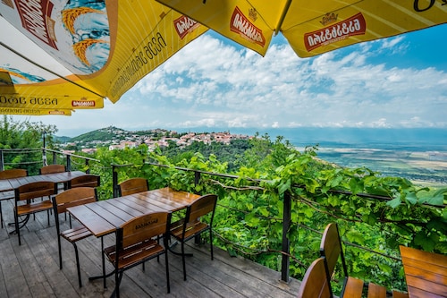 Kanudosi Guest House