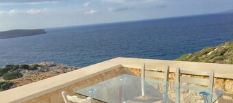 Stonehouse villas with breathtaking view 1