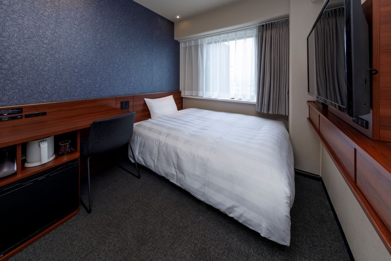Down comforters, in-room safe, iron/ironing board, free WiFi