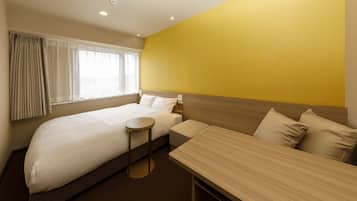 Deluxe Double Room | Down comforters, in-room safe, iron/ironing board, free WiFi