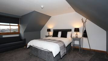 Standard Double Room, 1 Double Bed | Premium bedding, desk, free WiFi, bed sheets