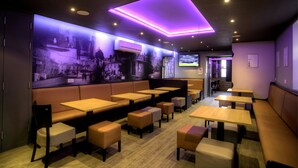 Lounge - Square (Inverurie)