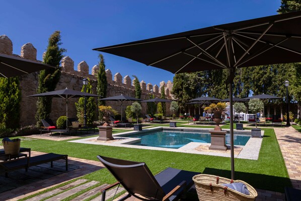 Exterior - La Casa del Presidente Small Luxury Hotels (Ávila)