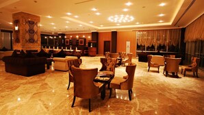 Lobby sitting area - Silverside Hotel (Corlu)
