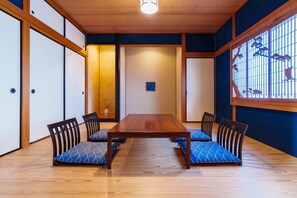 Executive-Stadtwohnung, 3 Schlafzimmer, eigenes Bad, Flussblick | Wohnzimmer