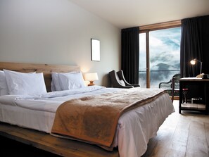 Superior-Doppelzimmer, 1 Schlafzimmer | Hochwertige Bettwaren, Zimmersafe, individuell dekoriert