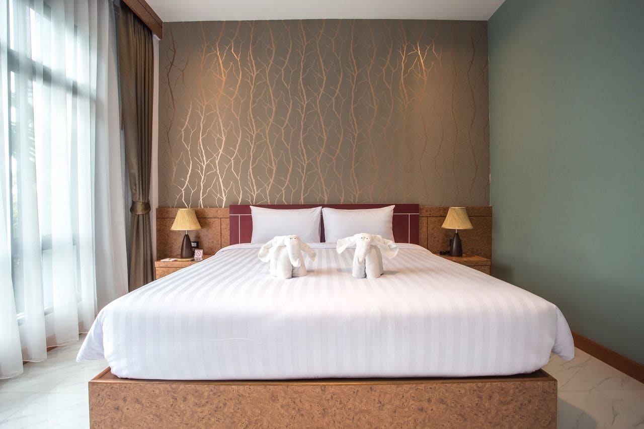 superior double room | minibar, blackout curtains, iron/ironing board, rollaway beds