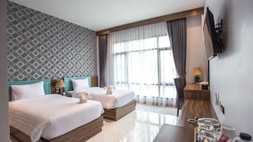 Superior Twin Room | Minibar, blackout curtains, iron/ironing board, rollaway beds