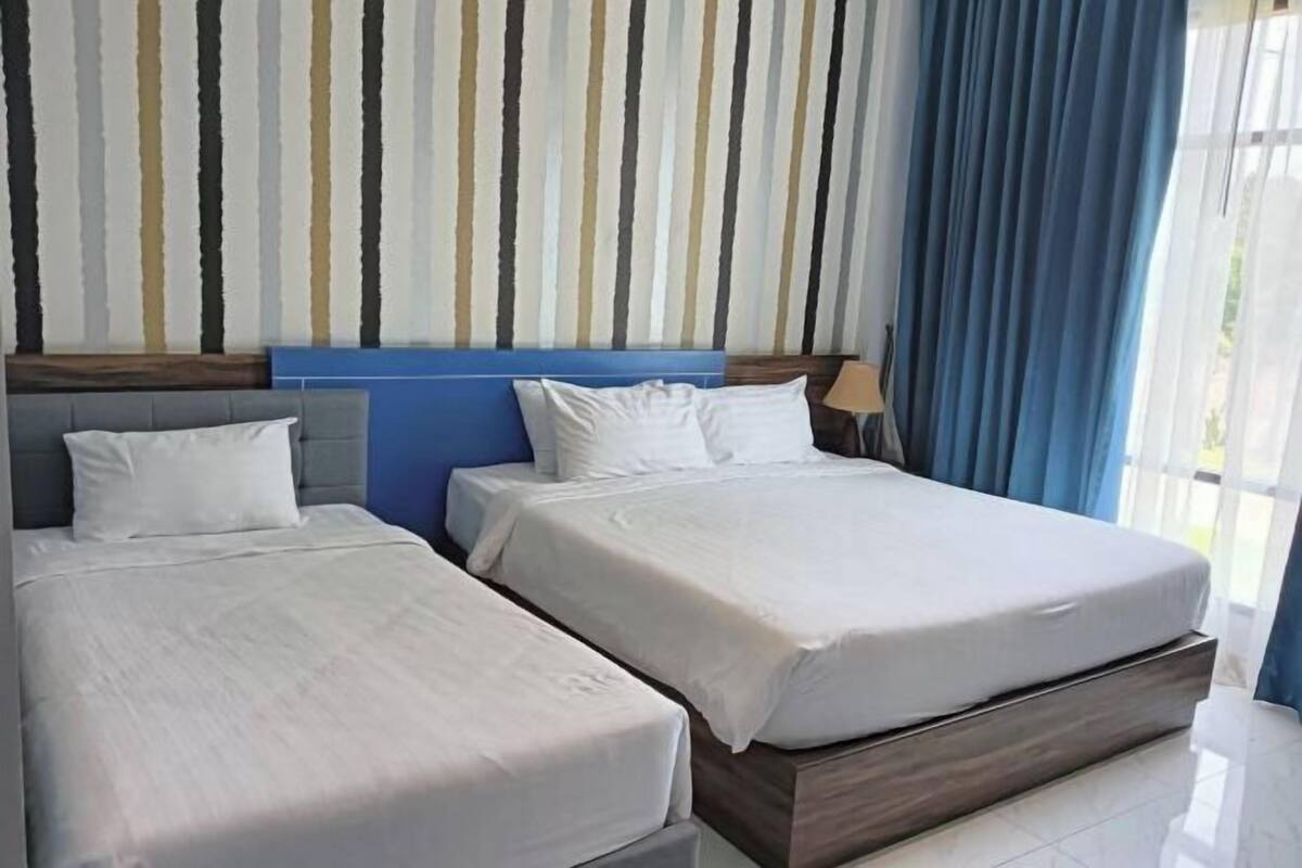 Minibar, blackout drapes, iron/ironing board, rollaway beds