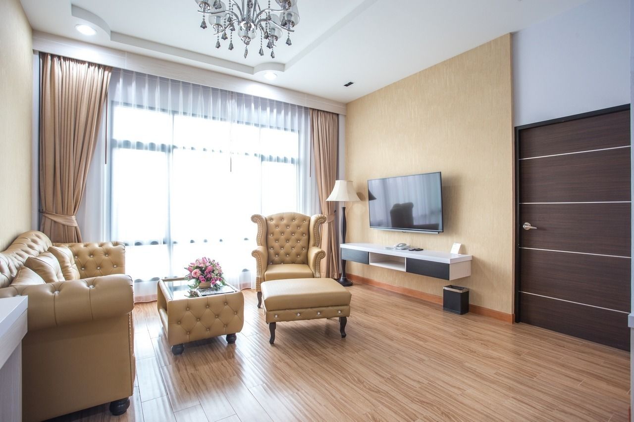 Grand Deluxe Suite | 미니바, 암막 커튼, 다리미/다리미판, 간이 침대