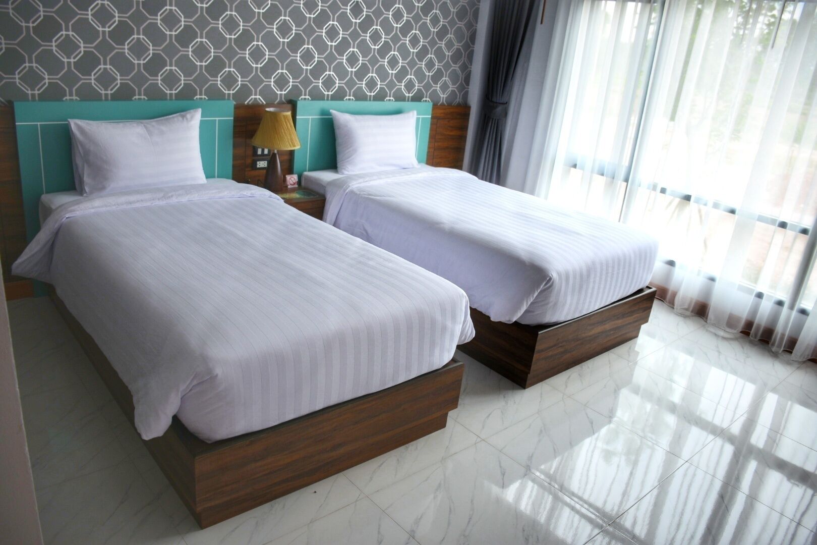 superior twin room | minibar, blackout curtains, iron/ironing board, rollaway beds