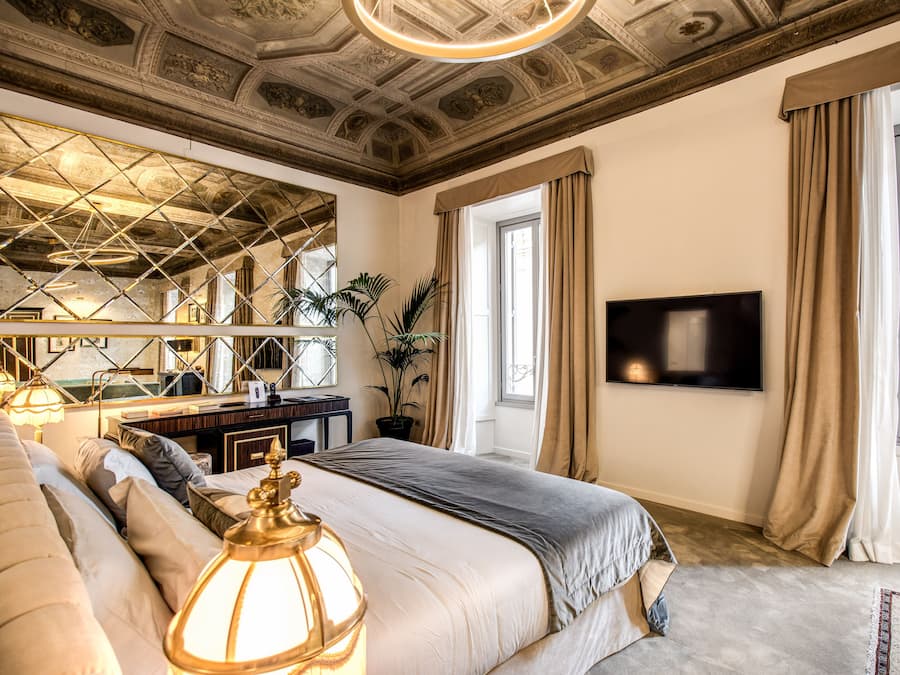 Suite Presidenziale | Biancheria da letto di alta qualità, copriletto in piuma, minibar