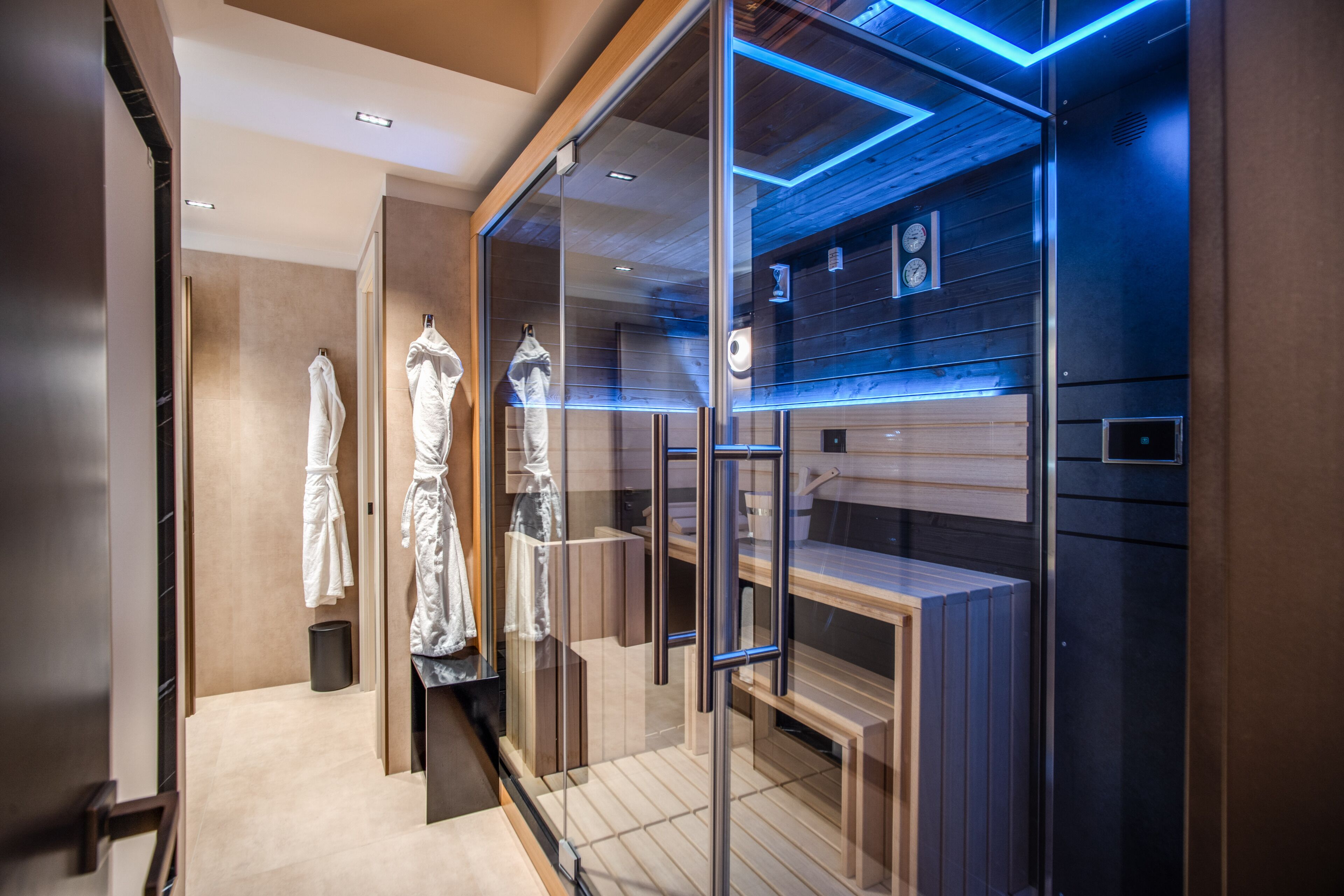 presidential spa suite | 1 bedroom, premium bedding, down duvets, minibar