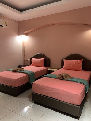 Wi-Fi de cortesia, roupa de cama