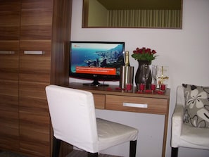 Desk, free cribs/infant beds, free WiFi, bed sheets - Rezidence Fami De Luxe Design (Doksy)