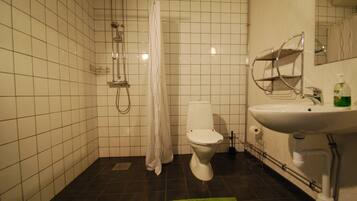 Double Room, Accessible, Private Bathroom | Bathroom