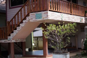 Bahagian luar