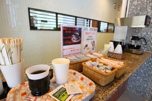 Coffee service - Hotel Chuo Selene (Osaka)