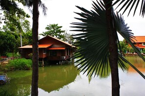 Exterior - Jorakae Sampan Resort (U Thong)