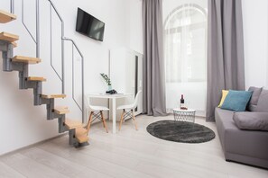 Standard Studio Suite, 1 Bedroom (3) | 1 bedroom, iron/ironing board, free WiFi - Krakow B&B Old Town (Kraków)